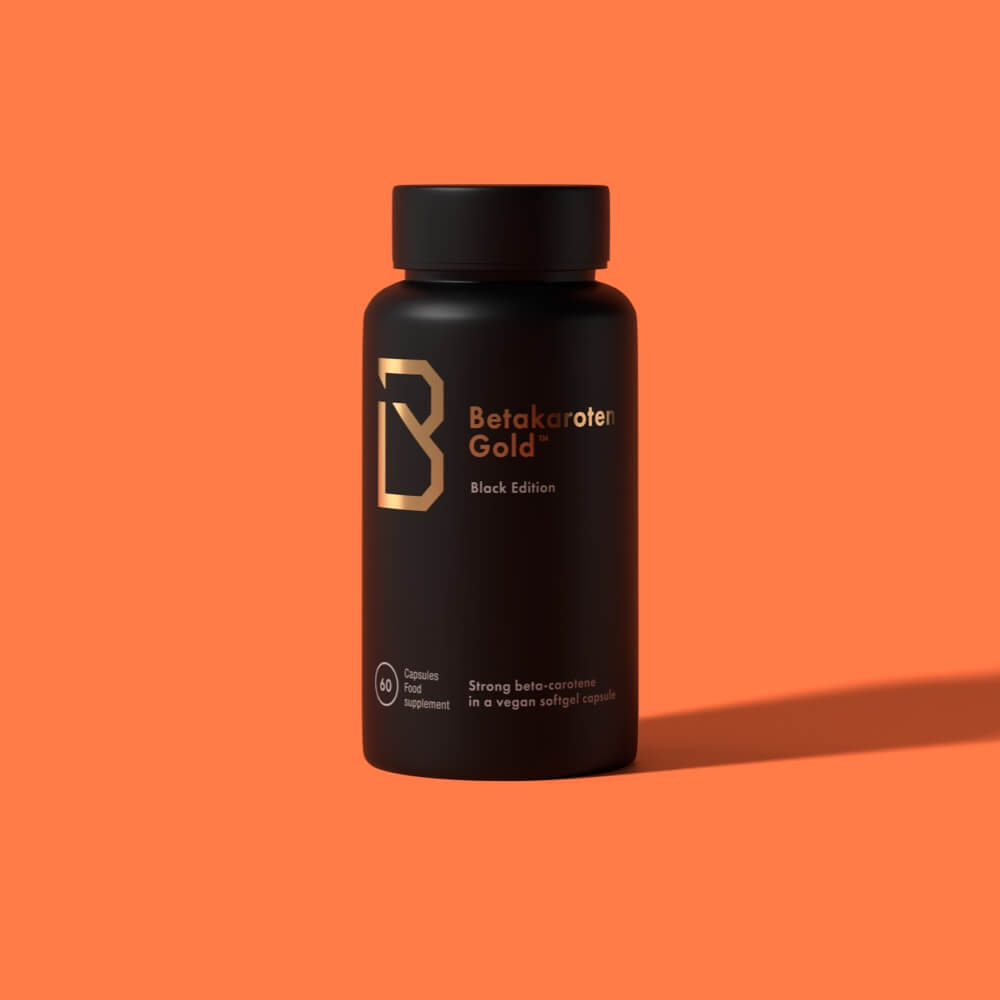 Betakaroten Gold Black, bottle of 60 vegan beta-carotene softgels
